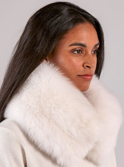 Kelly White Fox Fur Neck Warmer - The Fur Store