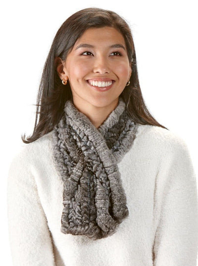 Donna Chinchilla Knitted Scarf - The Fur Store